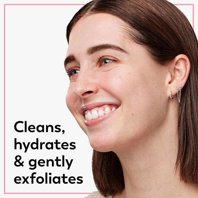 Olay Daily Facials, Daily Clean Makeup Removing Facial Cleansing Wipes, 5-in-1 Water Activated Cloths, Exfoliates, Tones and Hydrates Skin, 66 count